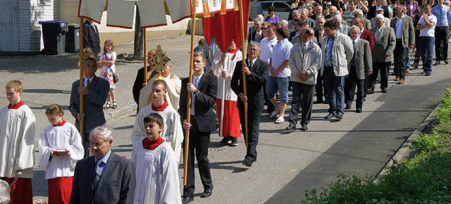 Die katholische Kirchengemeinde Achkarren feierte ihren Kirchenpatron St. Georg.  | Foto: herbert trogus
