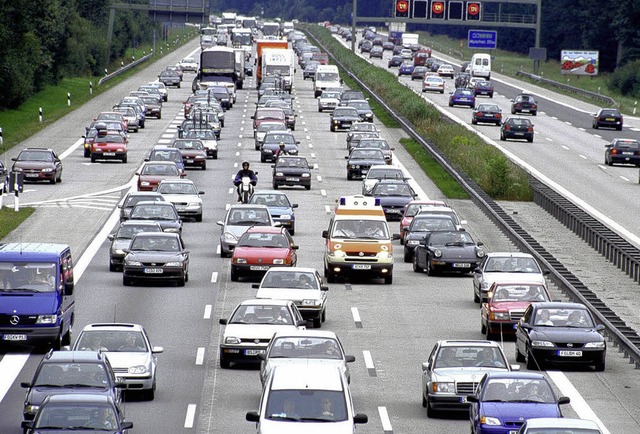 Stau auf Autobahn  | Foto: SP-X