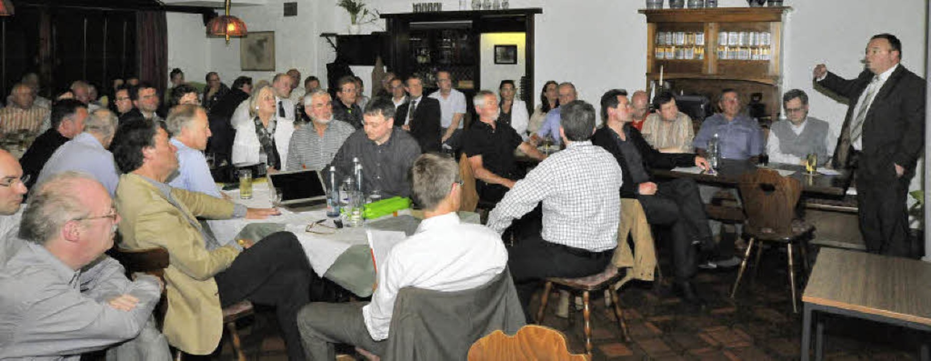 Frischer Wind unter altem Geblk - sel...bnis der Landtagswahl diskutiert wurde  | Foto: Markus Zimmermann