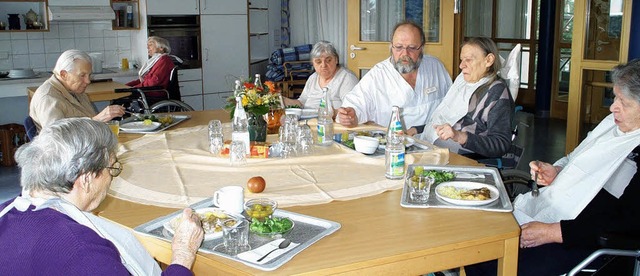 Soziale Einrichtungen wie das Pflegehe... hoffen auf  Fachkrfte aus Osteuropa.  | Foto: Frey