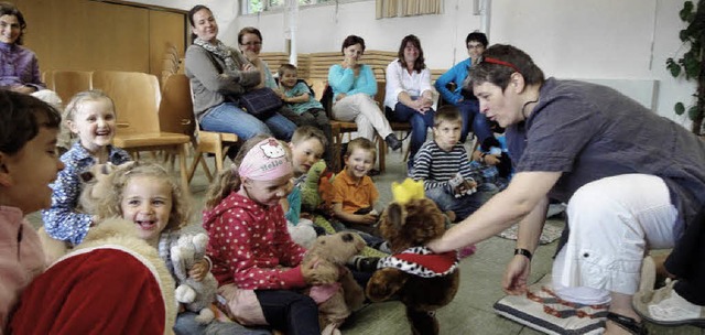 Zum Anfang  der Kuschelbrgeschichte &...fnung des Musik- und Theaterzentrums.   | Foto: Hartenstein