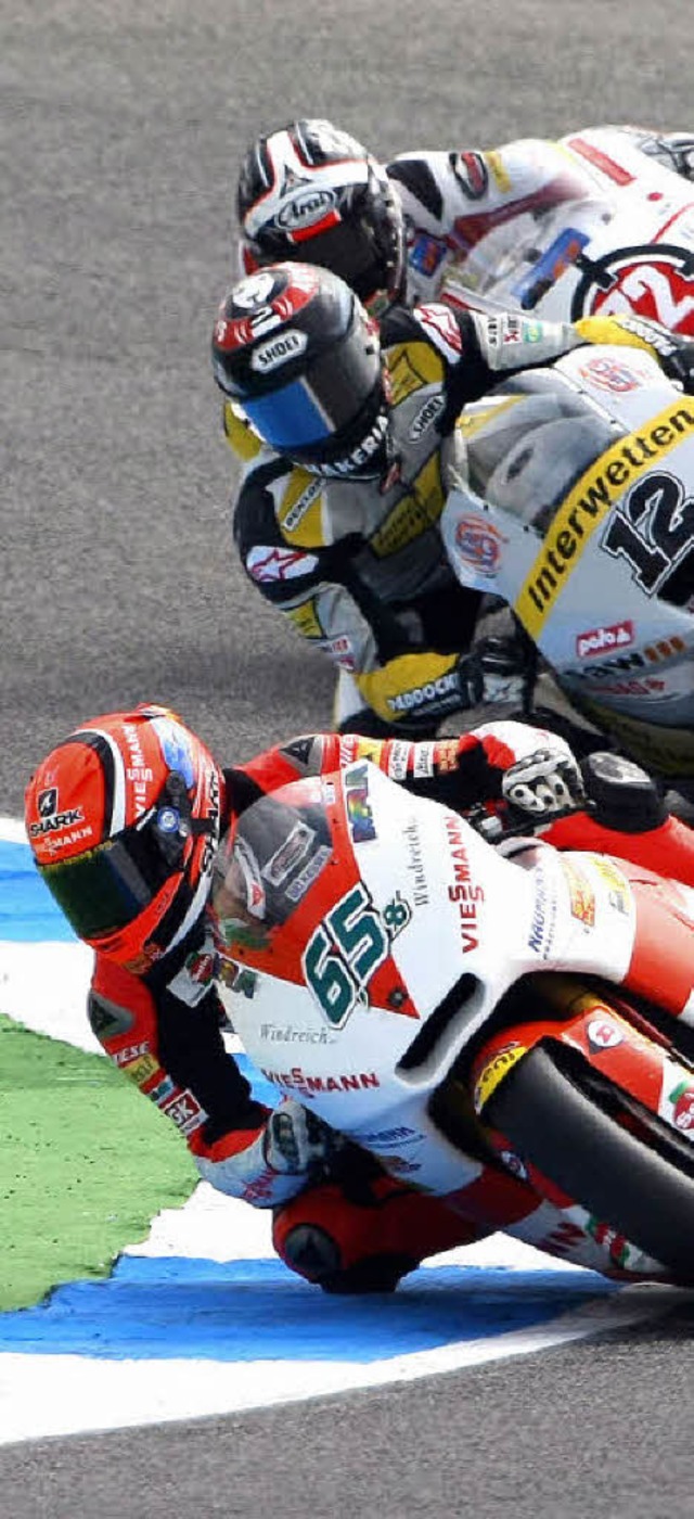 Stefan Bradl fhrt das Feld im portugiesischen Estoril an.   | Foto: DPA