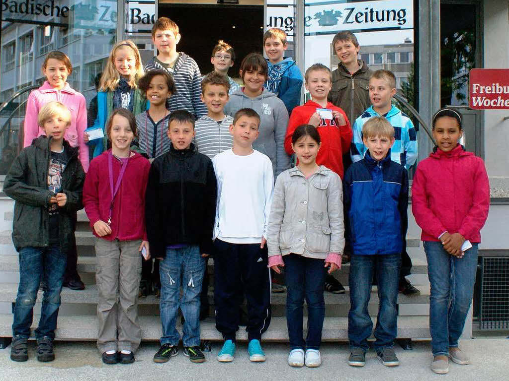 Die Klasse 4b der Pestalozzi-Grundschule aus Freiburg mit ihrer Lehrerin Traude Lutz