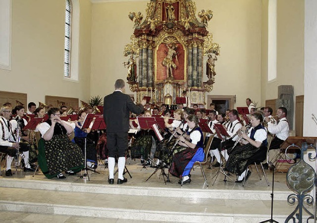 Ein facettenreiches Kirchenkonzert bot... voll besetzten St. Sebastian-Kirche.   | Foto: Karin Heiss