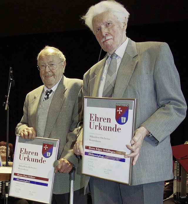 Kurt Sthrer (links) und Edgar Schilli...ie wurden zu Ehrenmitgliedern ernannt.  | Foto: Privat