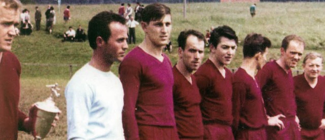 Spieler aus der  Mannschaft des SV Au-Wittnau Anfang der 1960er Jahre.   | Foto: privat/Bury