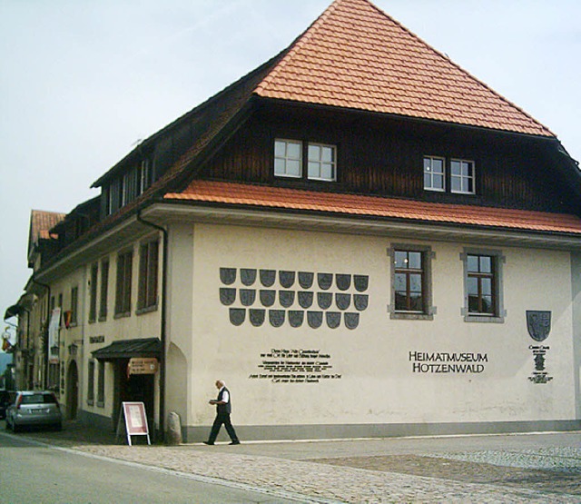 Mit der Sanierung der Fassade des Heim...fasst sich der Grwihler Gemeinderat.   | Foto: BZ