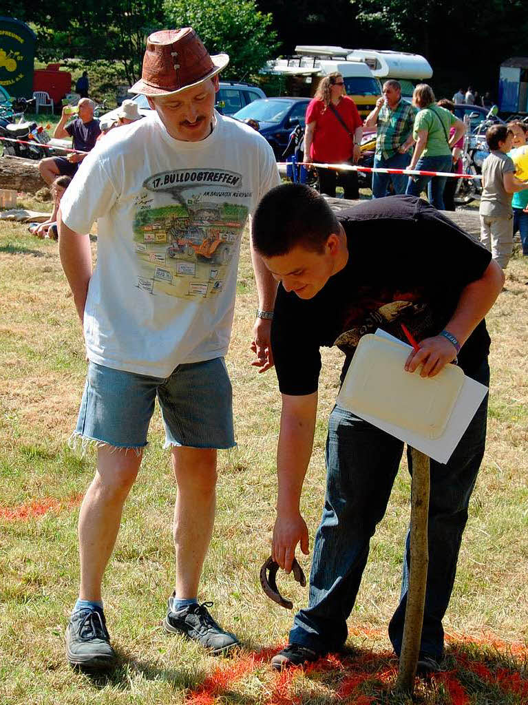 Bulldogtreffen und Bauernolympiade in Diersburg.