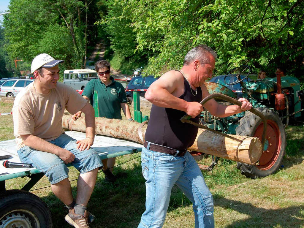 Bulldogtreffen und Bauernolympiade in Diersburg.