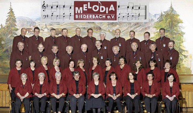 Der Gesangsverein Melodia Biederbach b...ls gemischter Mnner- und Frauenchor.   | Foto: Verein