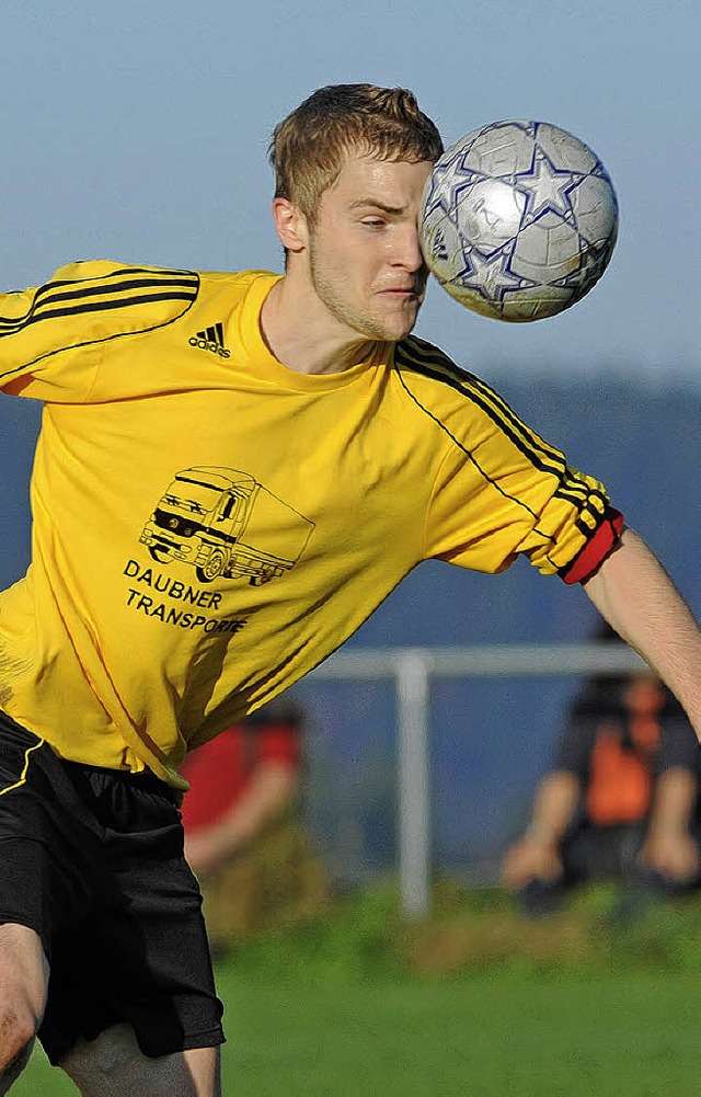 Heute Abend in Mhringen gefordert ist Peter Beha vom SV Hlzlebruck.   | Foto: seeger