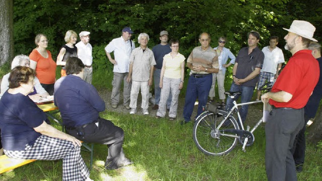 Ungewhnlicher Versammlungsort:   Die ...n statt, denen der ganze Einsatz gilt.  | Foto: Ilona Hge