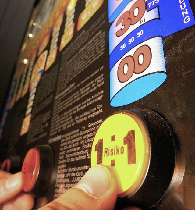 Glcksspielautomaten werden knftig nach Einspielergebnissen besteuert.   | Foto: dpa