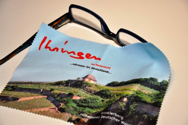 Neuestes Werbegeschenk der Ihringer Ka...ten Postkartenansicht vom Winklerberg.  | Foto: Kai Kricheldorff