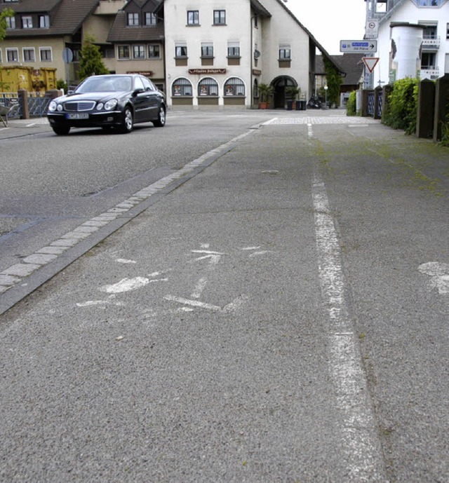 Kombinierte Rad- und Gehwege wie hier ...e halten Experten fr problematisch.   | Foto: Walser