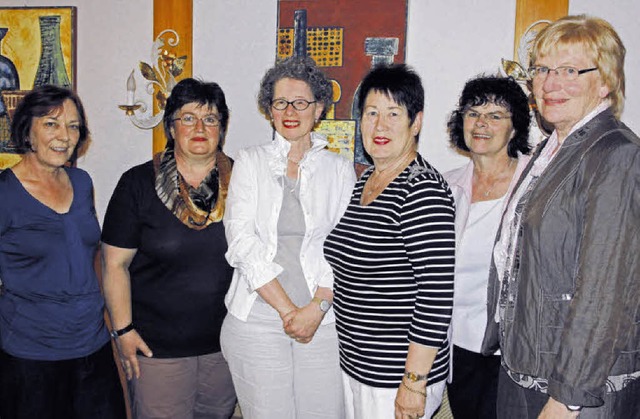 Der Vorstand (von links): Monika Hegge...ende) und Anita Trndle (Beisitzende)   | Foto: Giebels