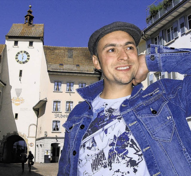 Max Mutzke, hier vor dem Unteren Tor i...rtstagskonzert in seiner Heimatstadt.   | Foto: Gerard