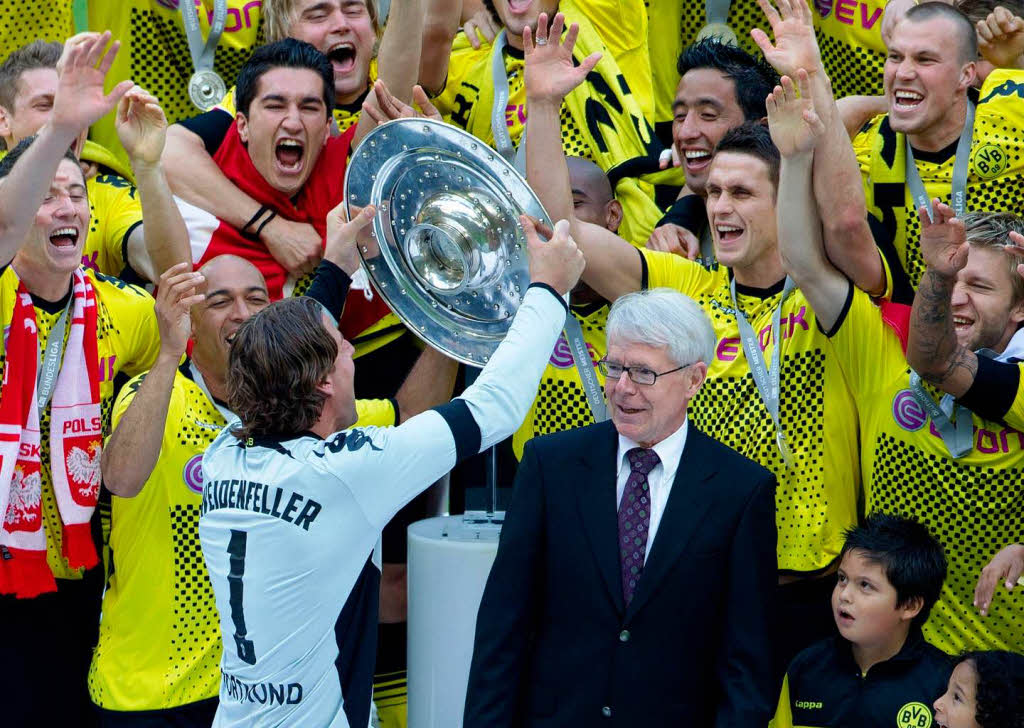 Groe Party in schwarz-gelb: Der BVB ist deutscher Meister.