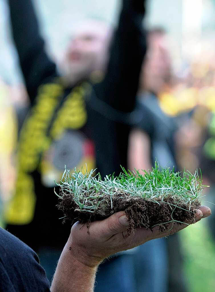 Groe Party in schwarz-gelb: Der BVB ist deutscher Meister.