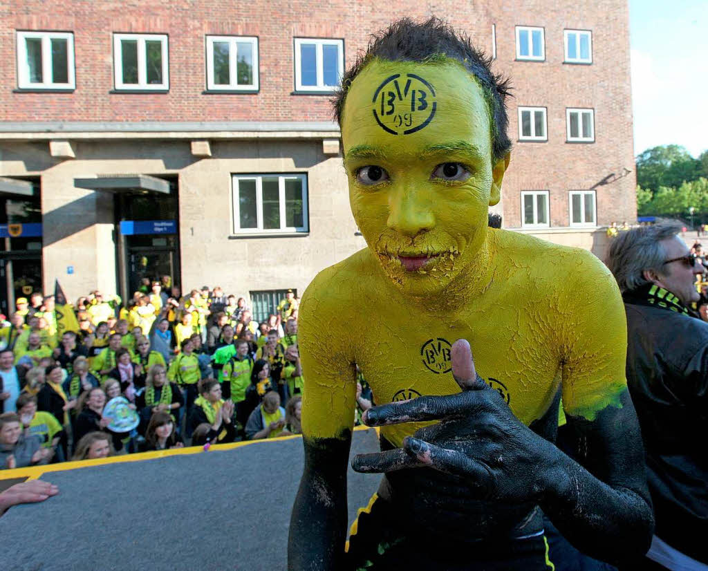 Groe Party in schwarz-gelb: Der BVB ist deutscher Meister.