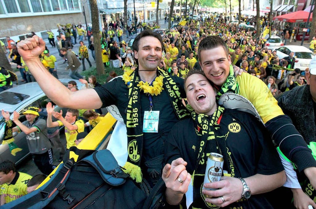 Groe Party in schwarz-gelb: Der BVB ist deutscher Meister.