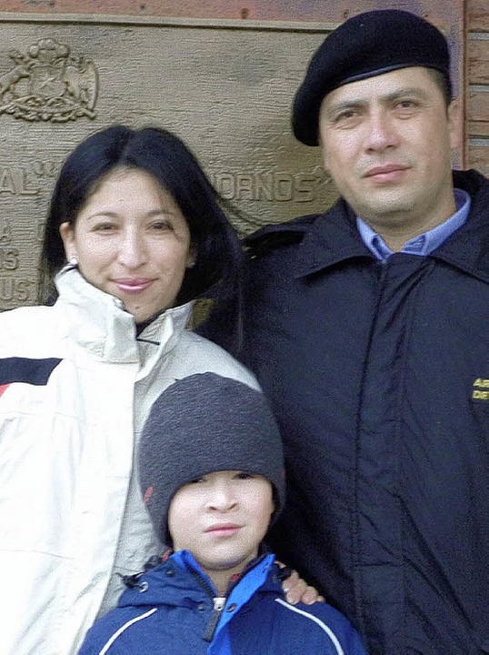 Miguel Apablaza mit  Catherine Rucal und Sohn Miguel  Matías  | Foto: dahms