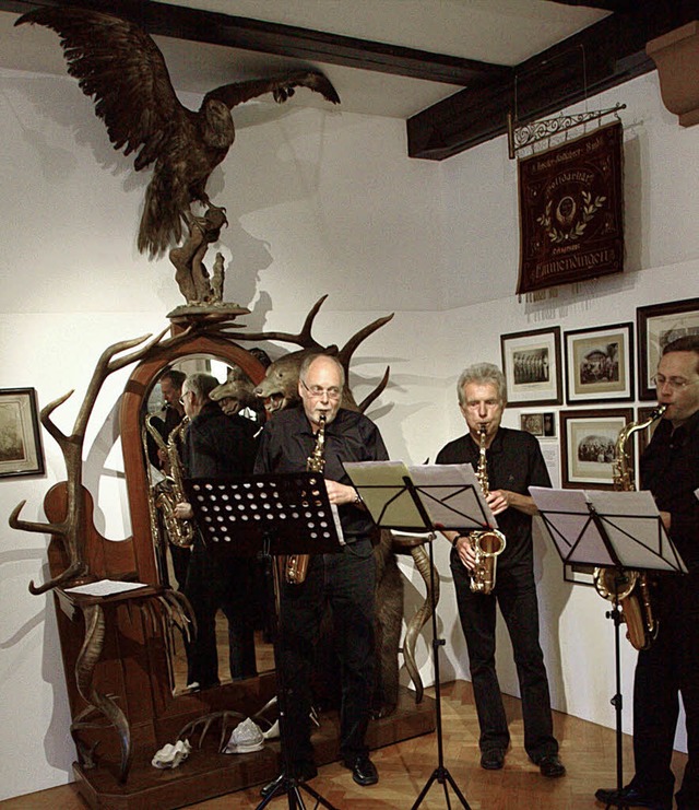 Jazz unter Adlerschwingen: Das &#8222;...umstag Besucher ins Markgrafenschloss.  | Foto: Patrik Mller