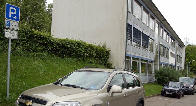 An der Christian-Heinrich-Zeller-Schul...eibe 90 Minuten stehen. Petra Wunderle  | Foto: Petra Wunderle