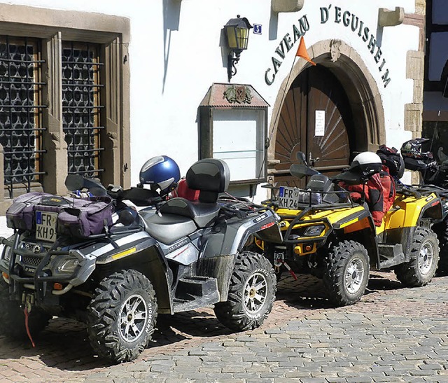 Gut geparkt in Eguisheim  | Foto: Rolf Mller