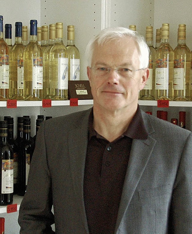 WG-Vorstand Eckart Escher freut sich ...nsmglichkeit fr den Merdinger Wein.   | Foto: Manfred frietsch