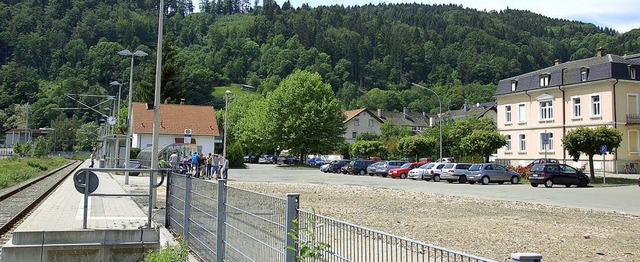 Hier war mal ein Bahnhof: Eine groe F... soll , wird  nun konkret angegangen.   | Foto: Hermann Jacob