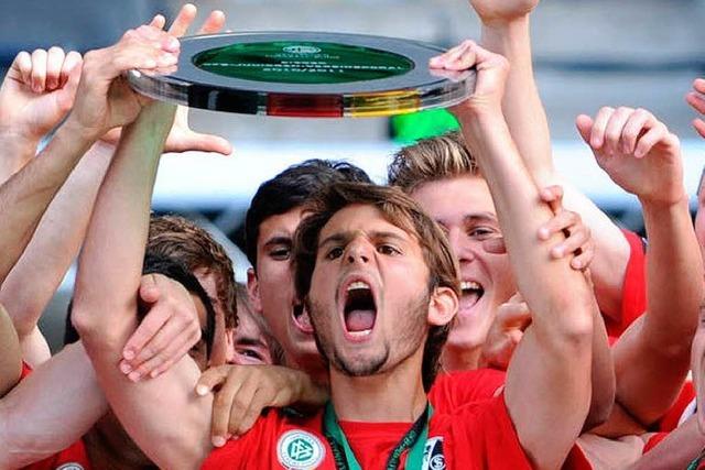 Fotos: Freiburger Triumph im Junioren-Pokalfinale