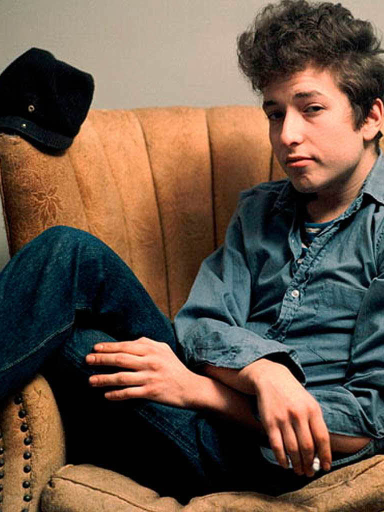 Bob Dylan sieht sich ab 1963 nicht mehr als Songschreiber, sondern als Dichter. Er will Gedichte fr ein groes Publikum schreiben, fr die Leute von der Strae, wie sein groes Vorbild Arthur Rimbaud.