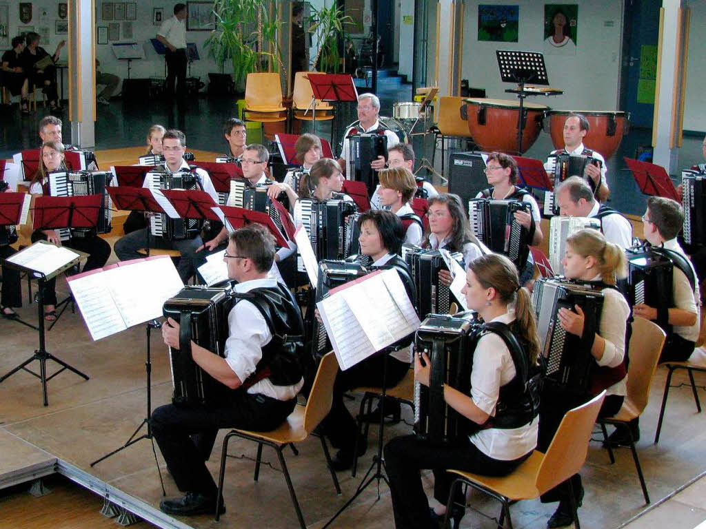 Bezirkstreffen des Deutschen Harmonikaverbandes in Münstertal Bezirkstreffen des Deutschen Harmonikaverbandes in Münstertal