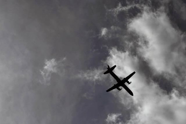 Vulkanasche breitet sich aus - Flugverbote ber Deutschland