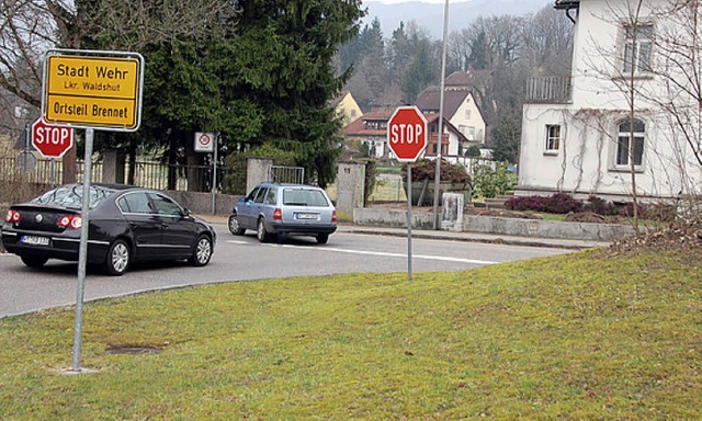 Links abbiegen ist knftig verboten.  | Foto: Krug