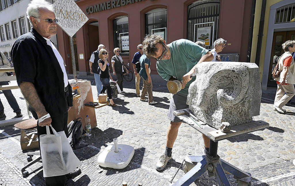 Die Steinmetze sind in der Stadt Freiburg Badische Zeitung