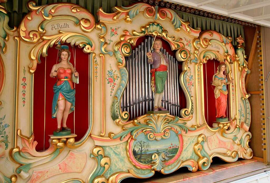 Bunt. laut, schn: Das Orgelfest ware eine nostalgische Symphonie von Tnen und Farben