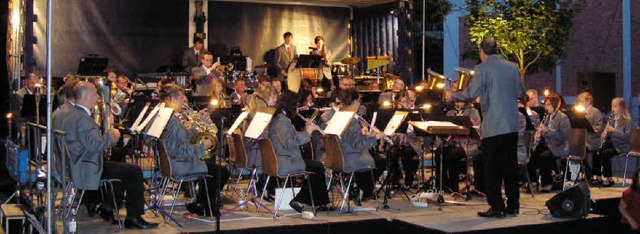 Ein beeindruckendes Open Air Konzert i...ht erlebten die Zuhrer in Kenzingen.   | Foto: Schler