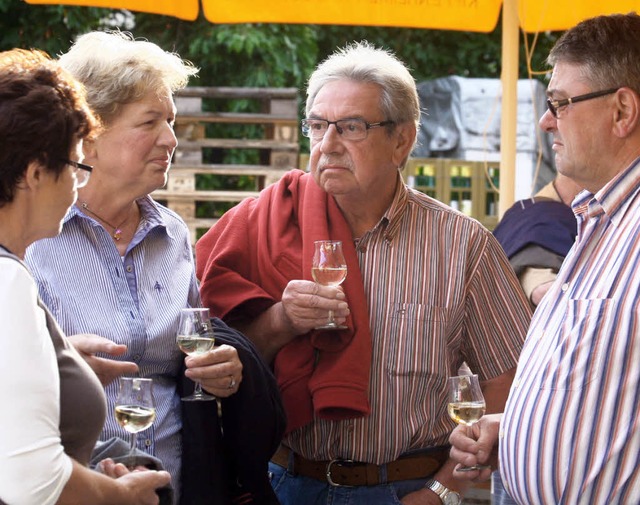 Viele Weinfreunde lieen sich am Samst...G Kippenheim-Mahlberg-Sulz schmecken.   | Foto: Sandra Decoux-Kone