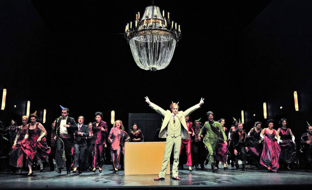 In der Unterwelt ist der Teufel los: G... Pluto (Christoph Waltle) mittendrin.   | Foto: maurice korbel