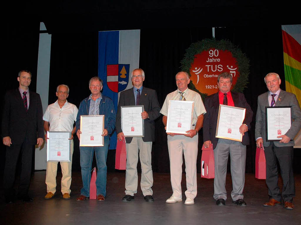 Johann Schieble, Josef Frank, Harald Huser, Hubert Hanselmann, Willi Gass und Rudolf Kunzweiler wurden zu Ehrenmitgliedern ernannt