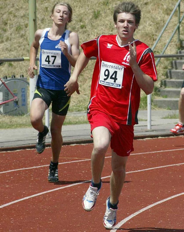 Henry Niebling (LV Ettenheim) war in F... 100 und 300 Meter schnell unterwegs.   | Foto:  Ralf Wohlmannstetter