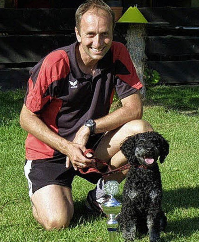 Bernd Fait mit Moritz, Landesmeister A2 Medium im Agility  | Foto: Hundesportzentrum