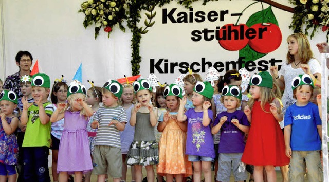 Die Kinder vom Kindergarten Bienenkork...hmen des Kindernachmittags am Montag.   | Foto: Roland Vitt