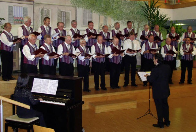 Viel Beifall gab es fr den Konzertabe...r aus Hgelheim mit Erfolg mitwirkte.   | Foto: Eberhard Gross