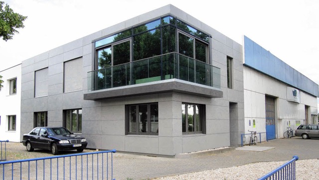 Der Firmensitz von Stahlbau Vetter an ...Februar 2010 eingeweihten Brogebude.  | Foto: Martin Wendel