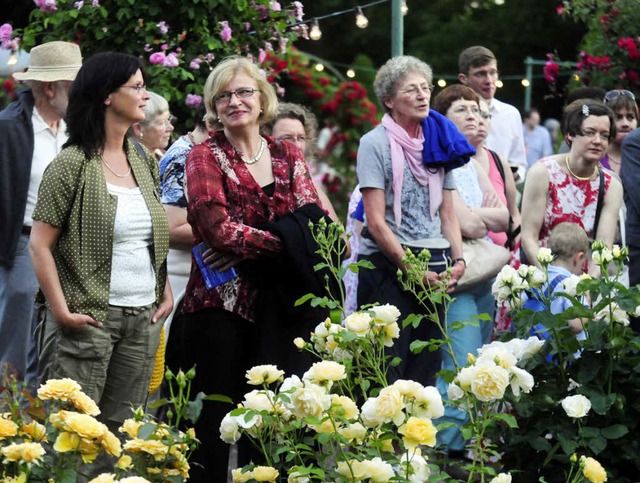 Rosen bereiten den Besuchern des Stadtparks Freude.   | Foto: Archiv: W. Knstle