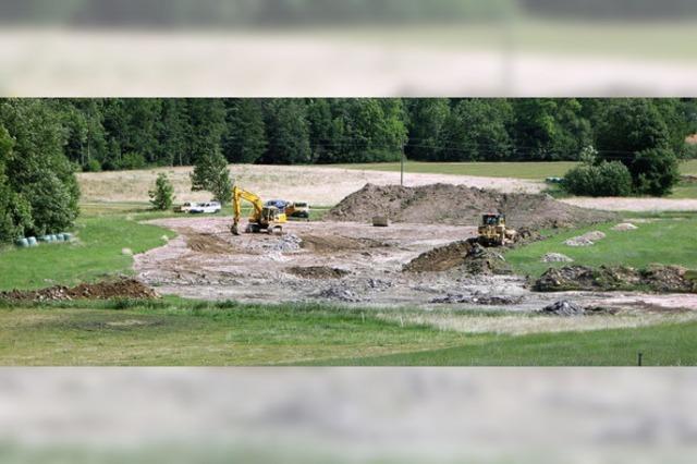 Und er wird jetzt doch weitergebaut, der Angelsee