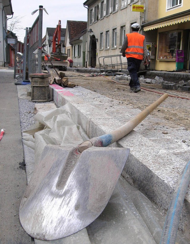 Stress fr die Brger: die Hauptstrae als Baustelle.   | Foto: Gerspacher